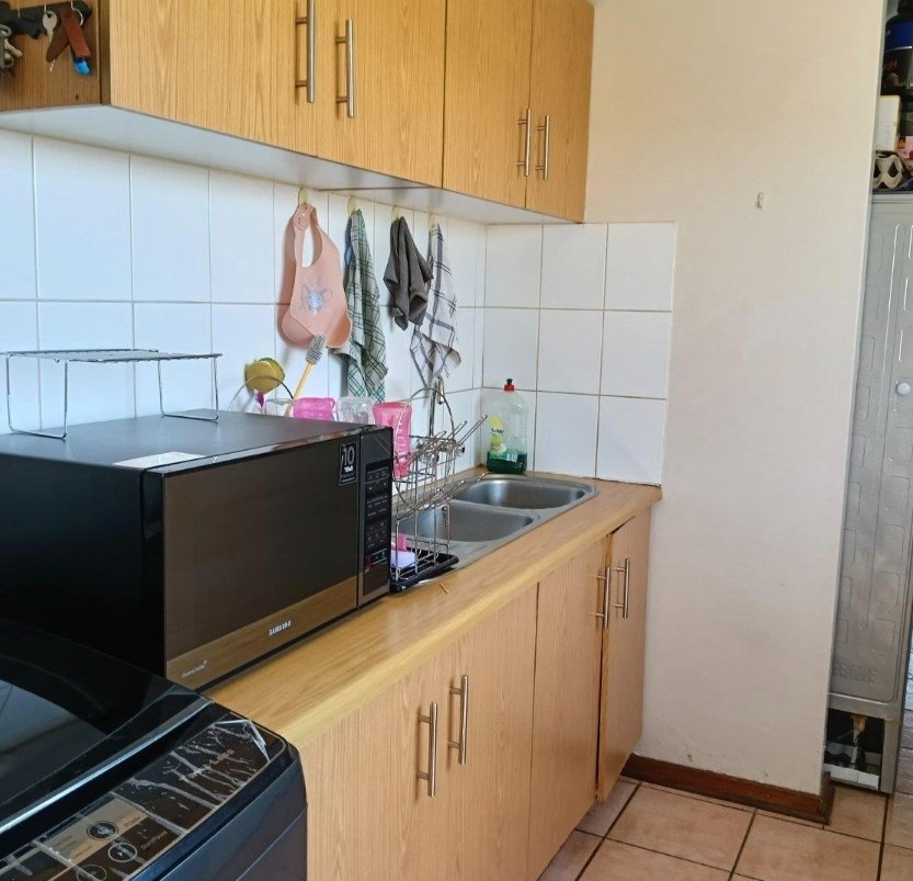 3 Bedroom Property for Sale in Langenhovenpark Free State